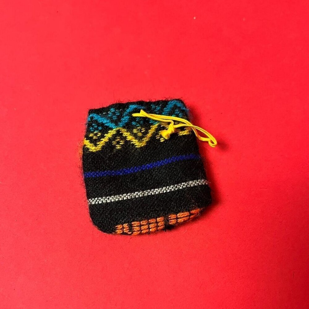 Handmade / Mini cinchable coin purse stash bag 💛🖤​​​​​​
